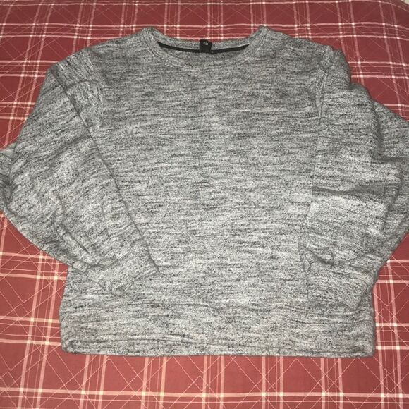 EUC Club Monaco grey soft long sleeve comfy warm winter autumn women’s sweater - Picture 2 of 9
